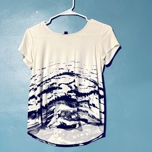 Alfani black and white top inspired silhouette with stylish flair. Size SP